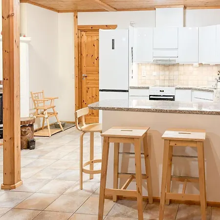 度假居 Tahkontupa By Interhome