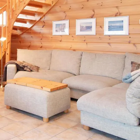 度假居 Tahkontupa By Interhome